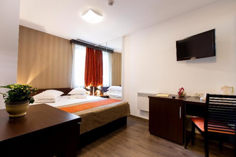 Duke Armeneasca Center - Ex Tempo Hotel