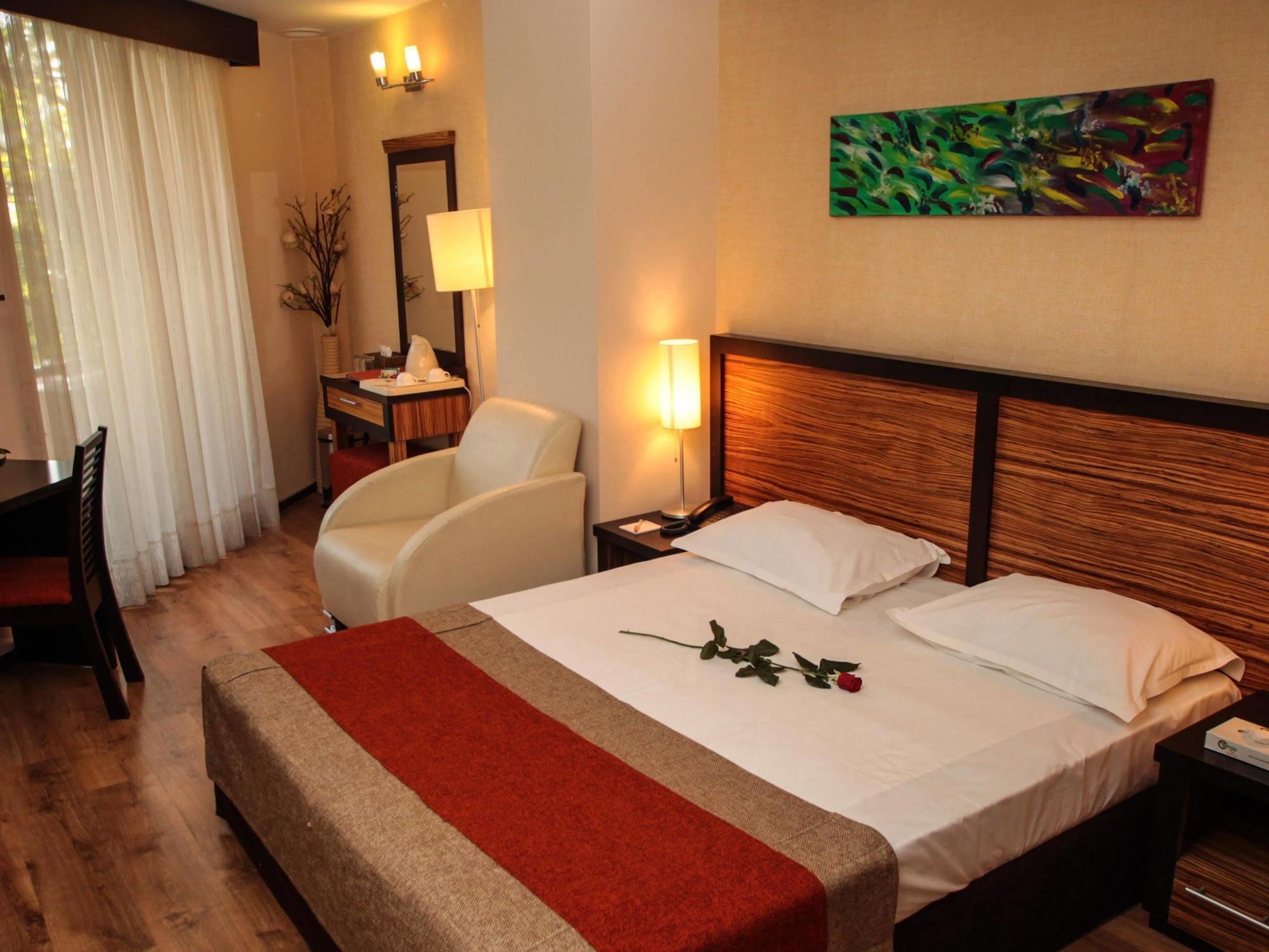 Duke Armeneasca Center - Ex Tempo Hotel