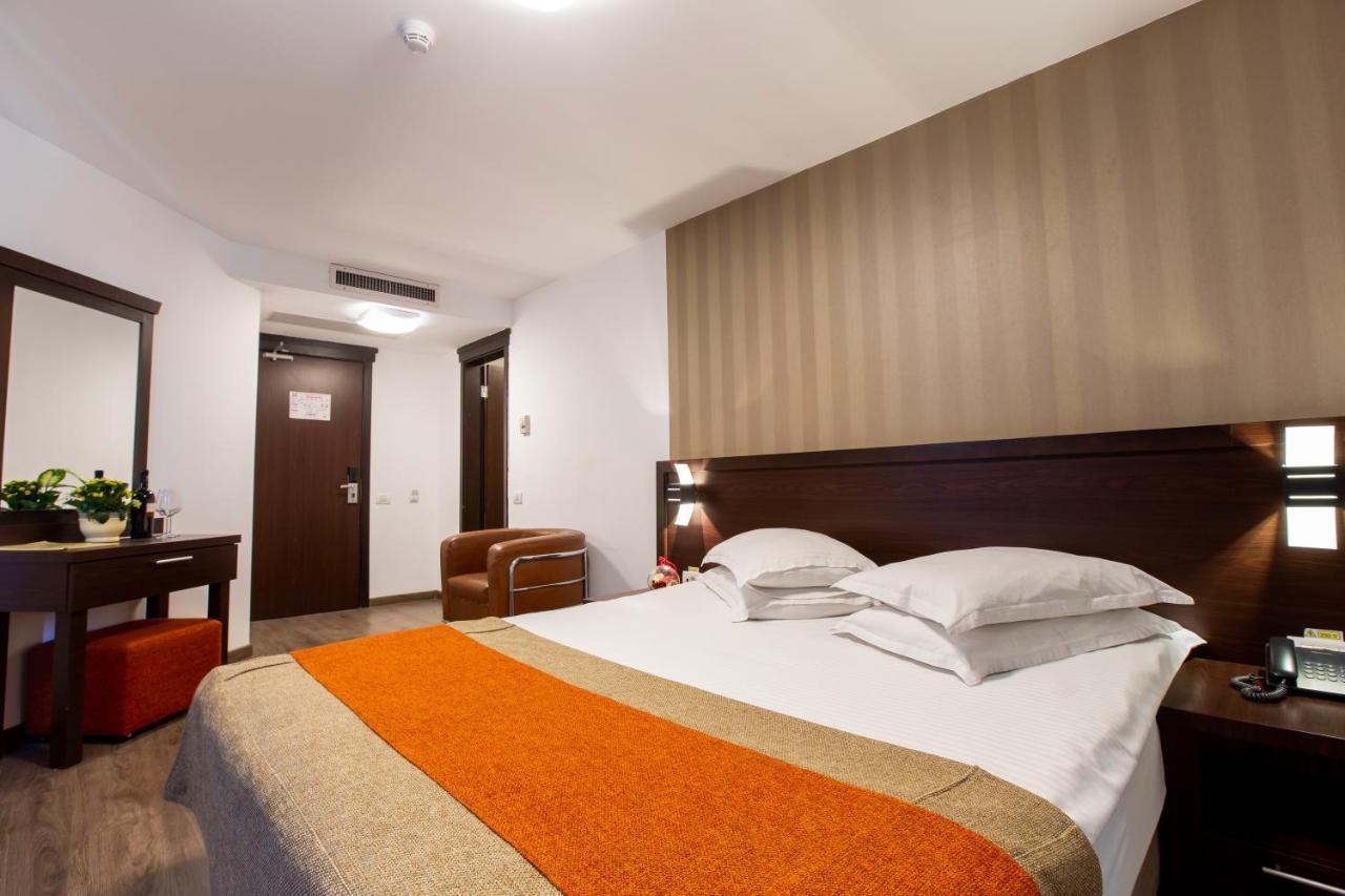 Duke Armeneasca Center - Ex Tempo 3* Bukarest