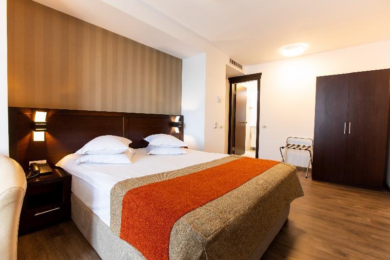 Duke Armeneasca Center - Ex Tempo Bucharest